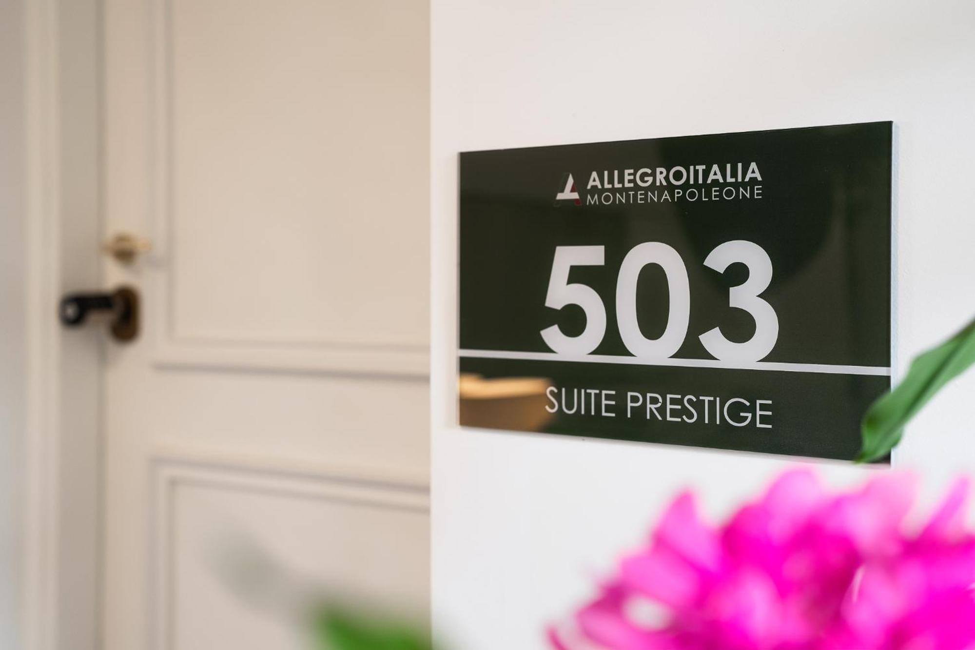 Allegroitalia Penthouse Montenapoleone Milano Dış mekan fotoğraf